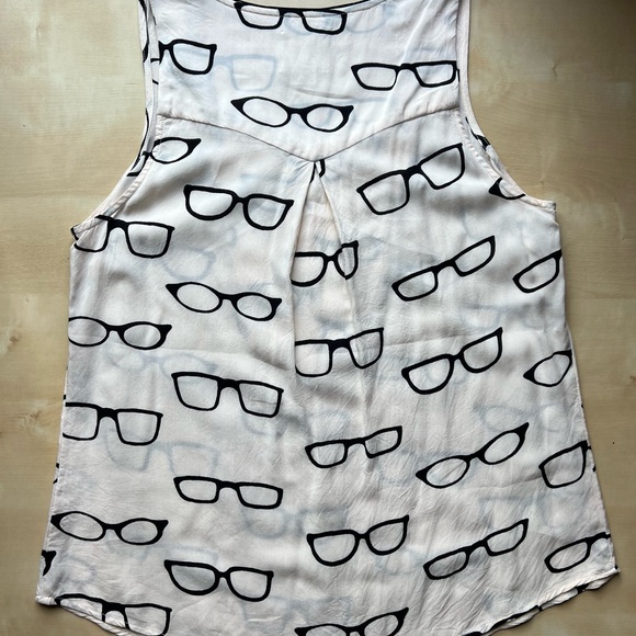 Anthropologie Maeve Retro Eyeglasses Print Pintuck Pleated Tank Top size 4 - Picture 4 of 6